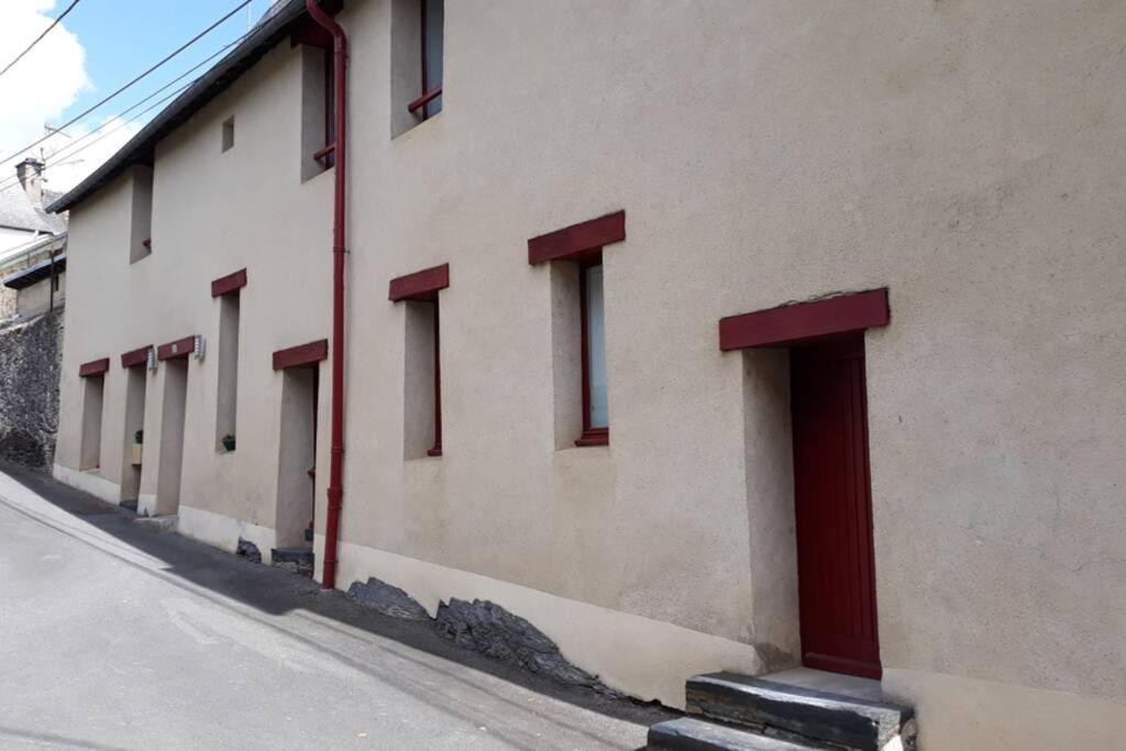 Appartement Dans Maison De 1789 Au Centre De Vitre מראה חיצוני תמונה