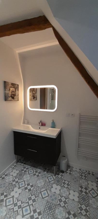 Appartement Dans Maison De 1789 Au Centre De Vitre מראה חיצוני תמונה